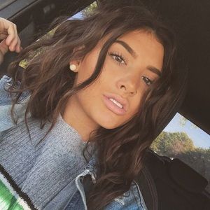 Meet your Posher, Jordyn